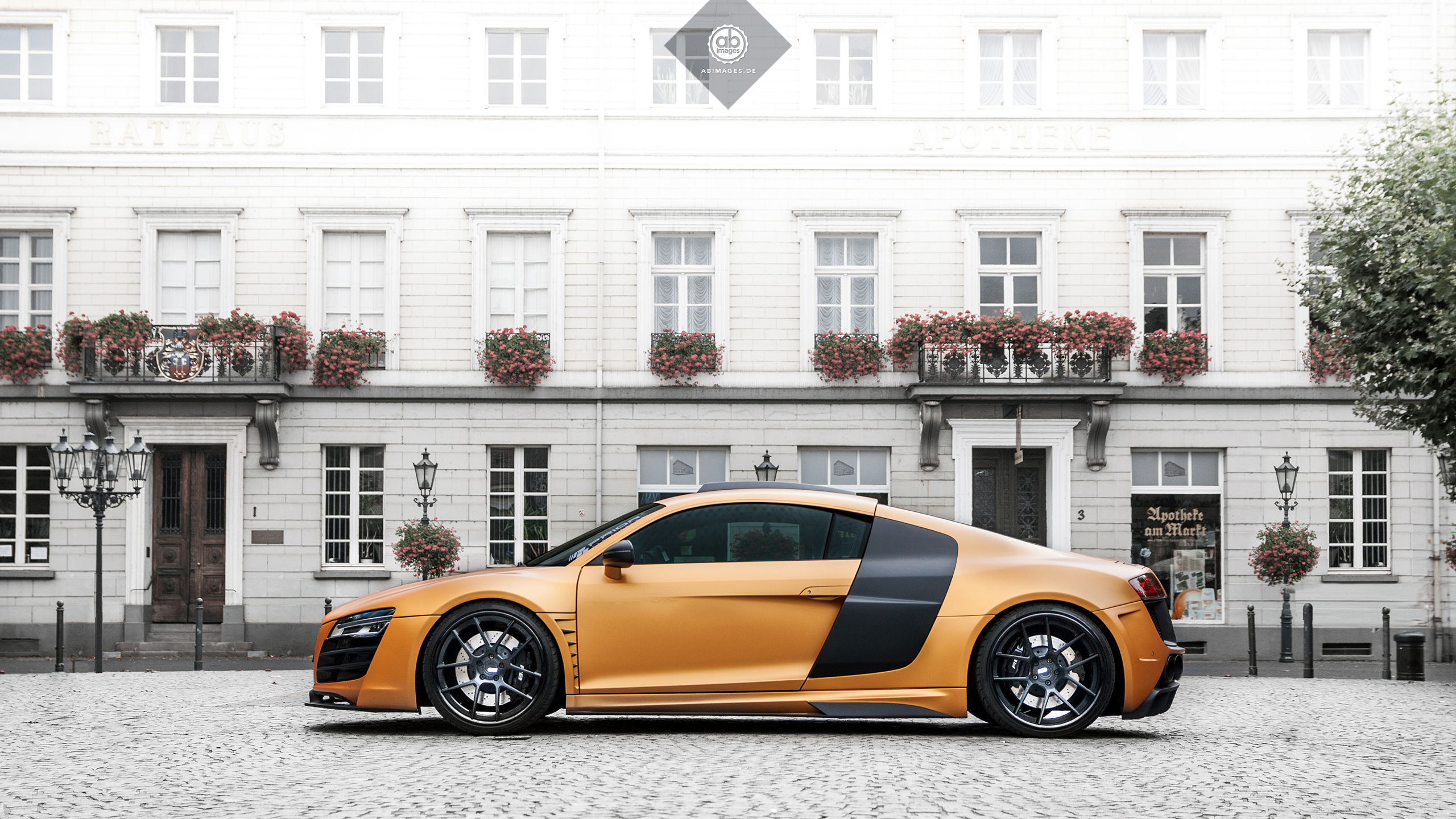 AB.IMAGES - DESKTOP WALLPAPER - AUDI R8 PRIORDESIGN ADV1